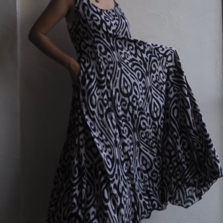 zig zag flare dress