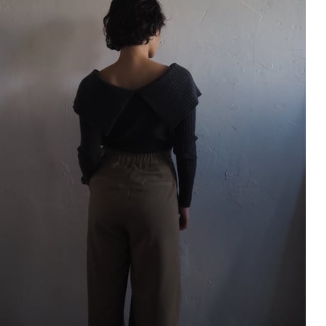tuck wide pants