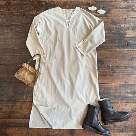 caftan piping one-piece