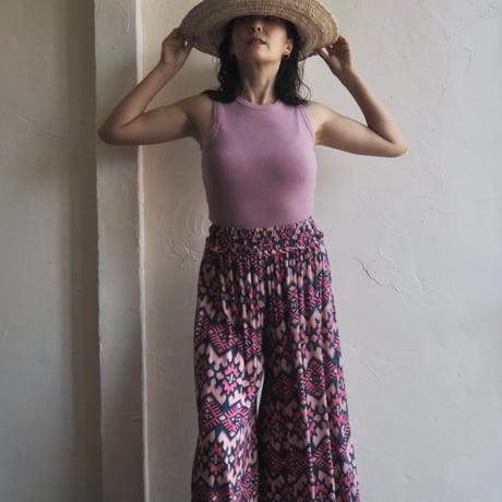 relax wide pants