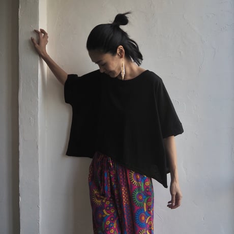 draped oversized crop tee