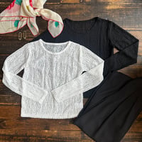 stretch lace pullover
