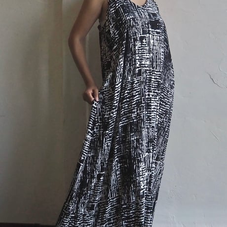 back ribbon straight dress