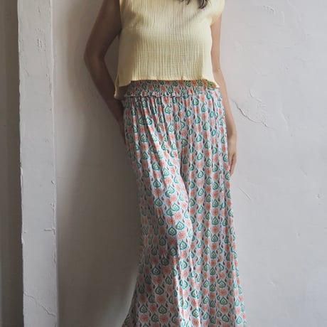 relax wide pants