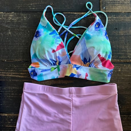 back cross bra & short pants bikini