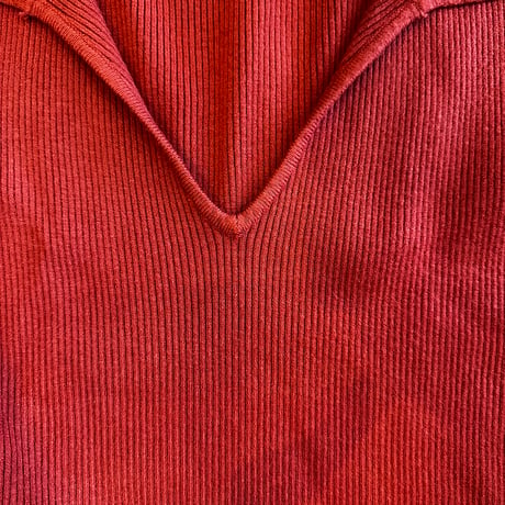 sleeveless ribbed collar top