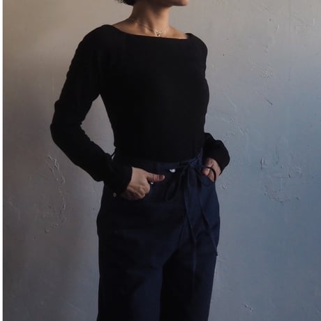 cupped offsholder tops