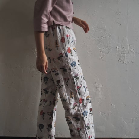 flower embroidered pants
