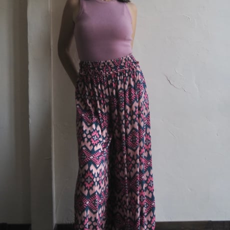 relax wide pants