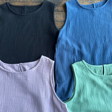 gaze cotton no sleeve blouse