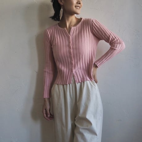 keyhole neckline cardigan