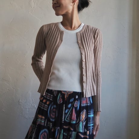 keyhole neckline cardigan