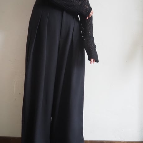 tuck wide pants