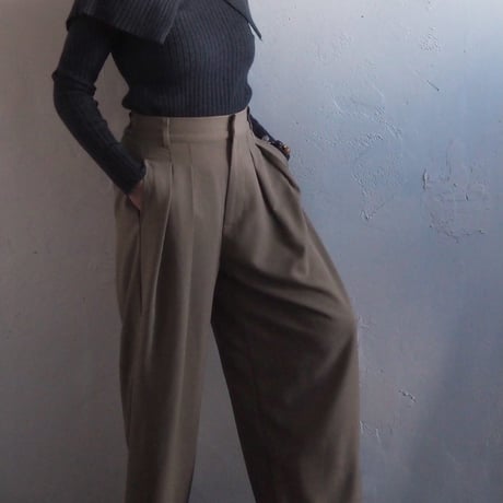 tuck wide pants