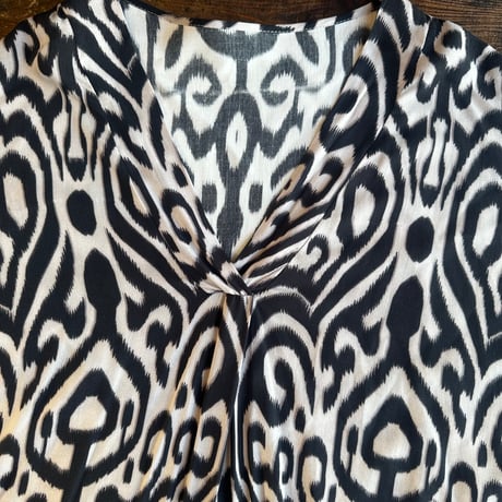 monochrome caftan dress