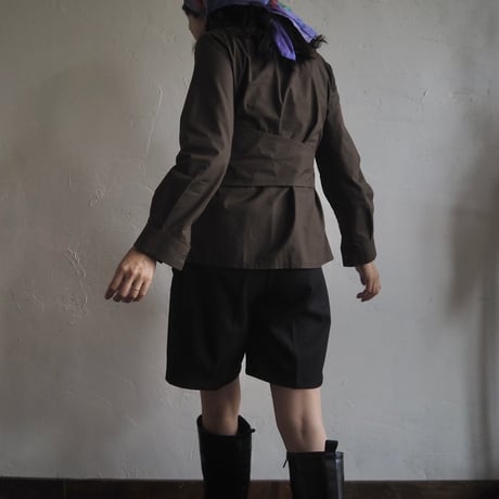 TR twill pleated pants