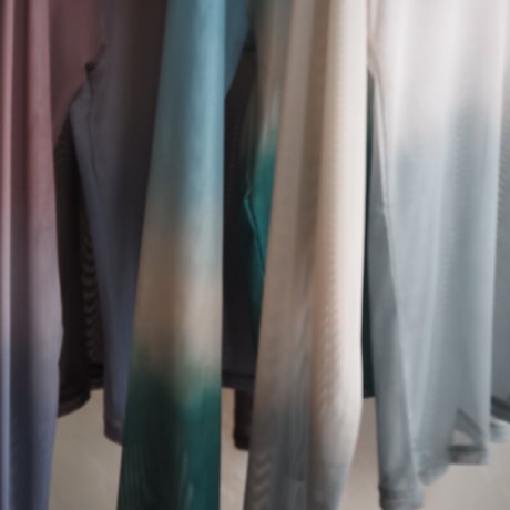 gradation sheer  tops