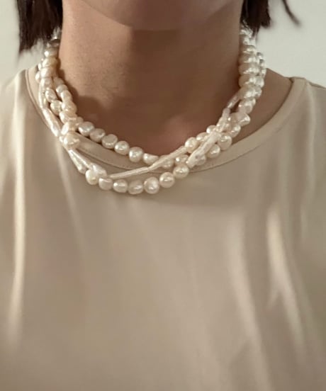 MOLEN super long pearl necklace