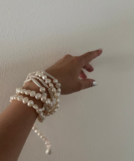 MOLEN super long pearl necklace