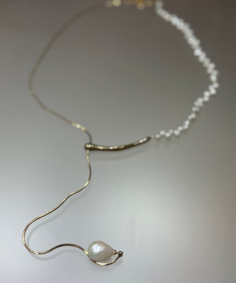 minamo with pearl necklace