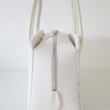 利休バッグ  / White  Lace & Blue Linen / R_1131