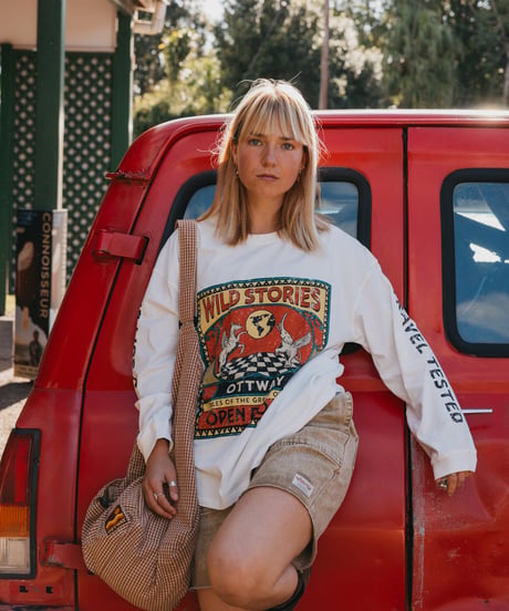 WILD STORIES LONG SLEEVE T-SHIRT
