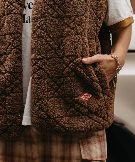 NOMAD SHERPA REVERSIBLE CHECKED VEST