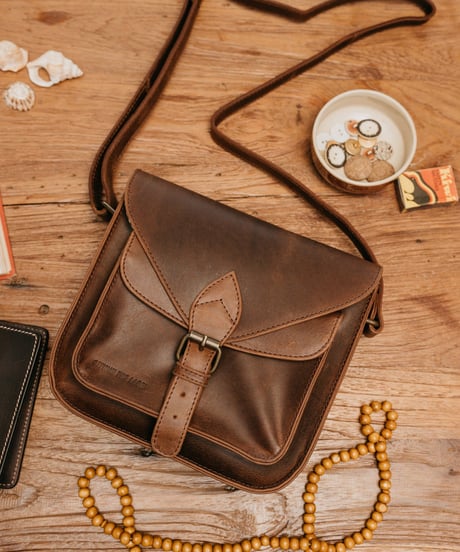 【予約販売】 TRAVELLER HANDCRAFTED LEATHER BAG