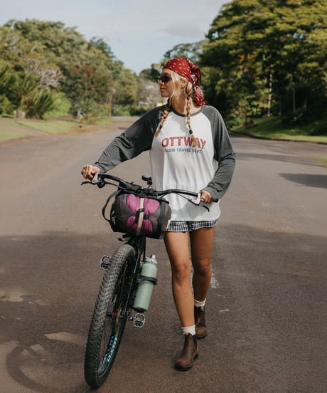 SLOW TRAVEL DEPT LONG SLEEVE RAGLAN T-SHIRT