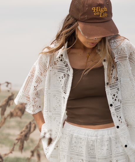 SUNLIT SQUARE LACE SHIRT