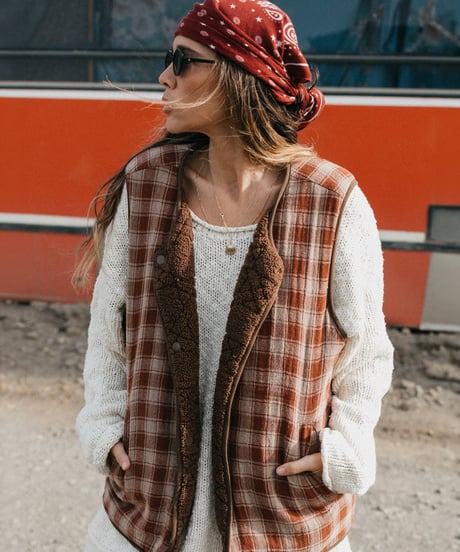 NOMAD SHERPA REVERSIBLE CHECKED VEST