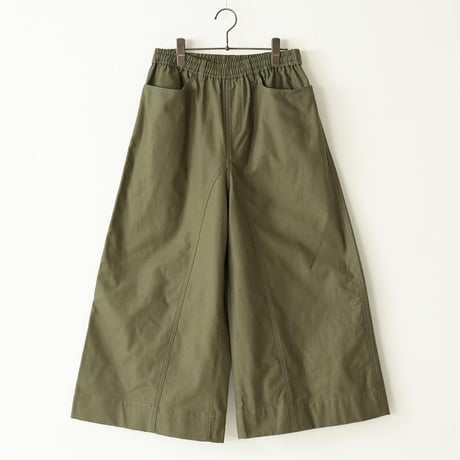 BACKSATIN SWITCHING FLARE PANTS MNN-PT-186〜MANON〜