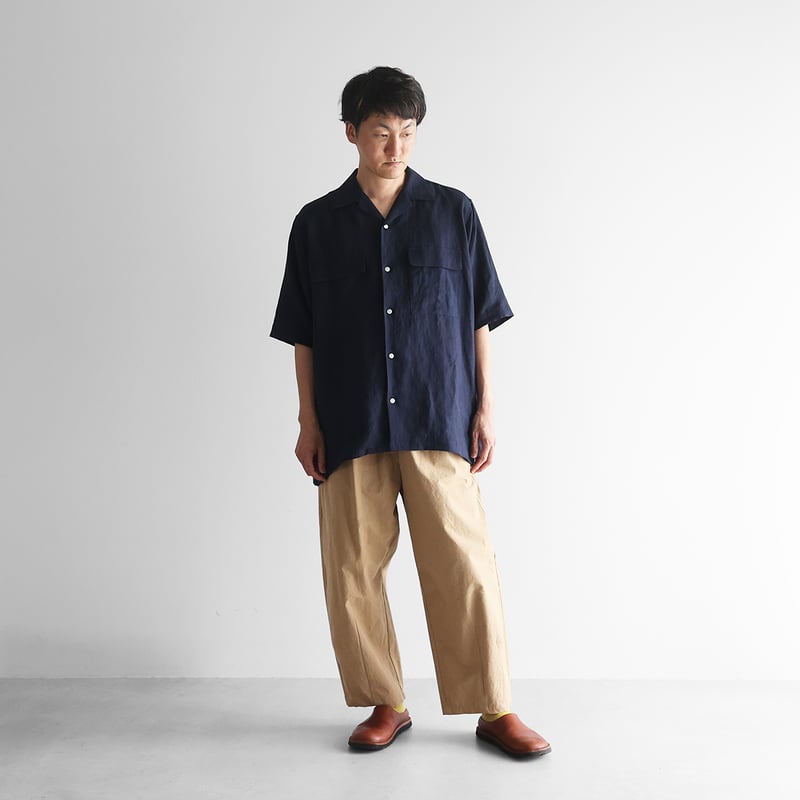 美品【AUSTIN REED】リネン ノーカラー ロールアップサファリ風 シャツ オールドレピアリネン5分袖サファリシャツ（ダークネイビー）【ユニ