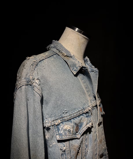 "BEYOND THE SCREEN" DENIM JACKET