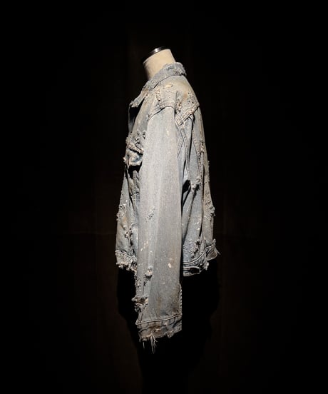 "BEYOND THE SCREEN" DENIM JACKET