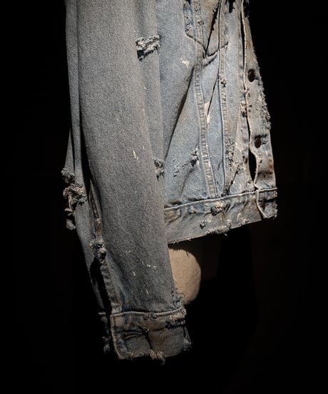 "BEYOND THE SCREEN" DENIM JACKET