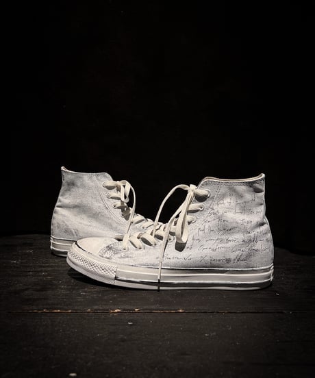 "BEYOND THE SCREEN" SNEAKERS