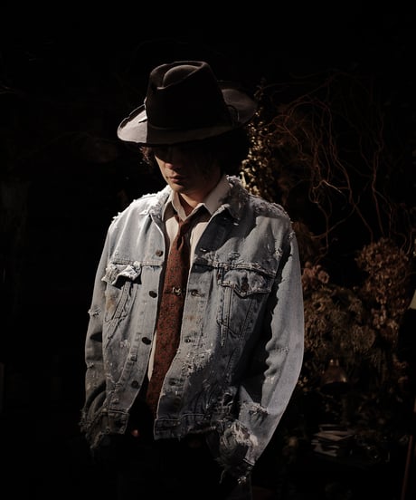 "BEYOND THE SCREEN" DENIM JACKET
