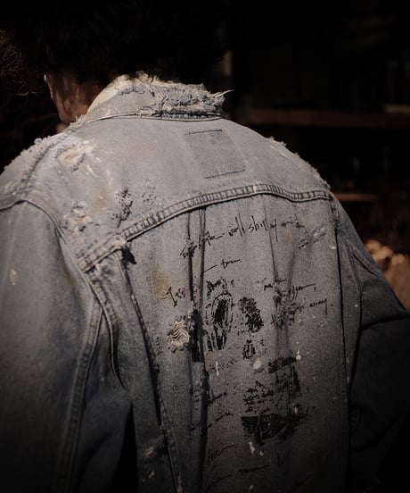 "BEYOND THE SCREEN" DENIM JACKET