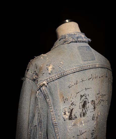 "BEYOND THE SCREEN" DENIM JACKET