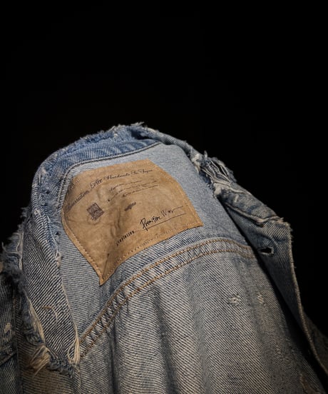 "BEYOND THE SCREEN" DENIM JACKET