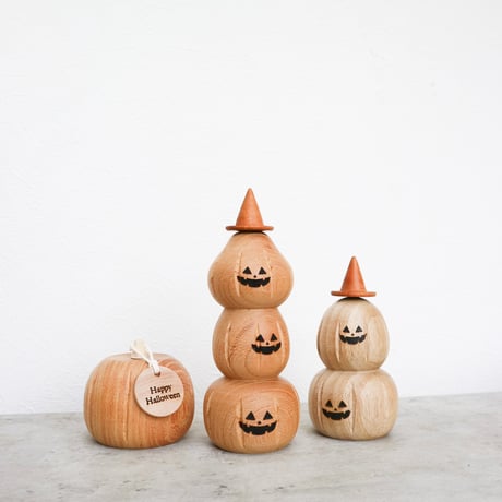 wooden pumpkin
