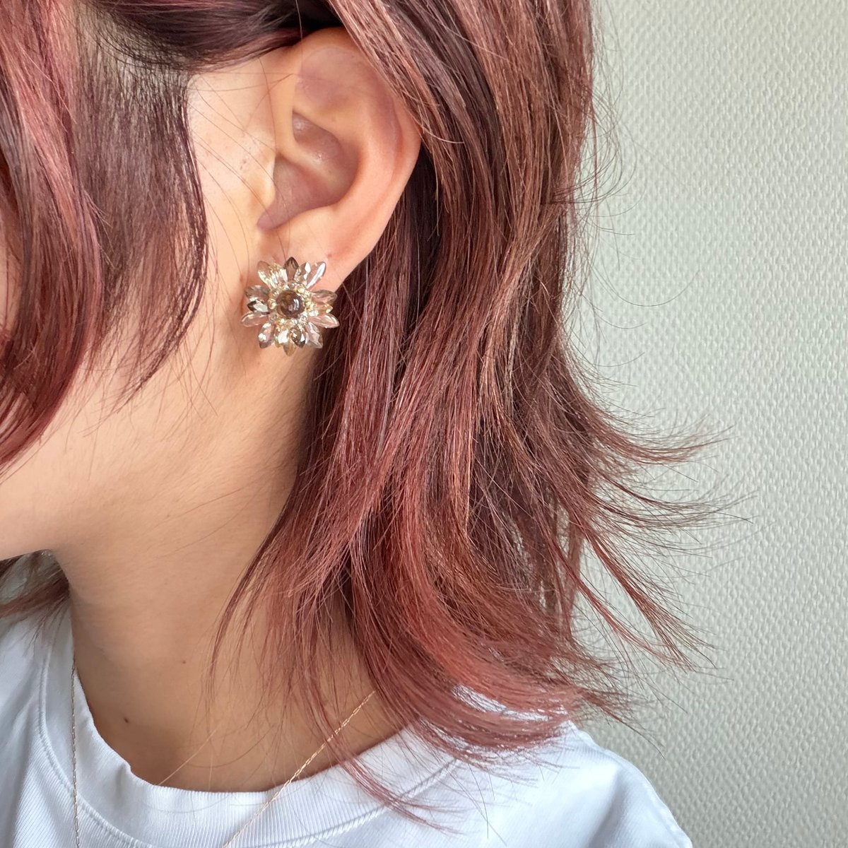 再出品!!大人気商品｡* ❤︎ガラスカットクリスタル太陽の羽ピアス 陽向(Hinata) | EVER MY