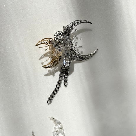 Limited MEGAMI ｢Broach｣