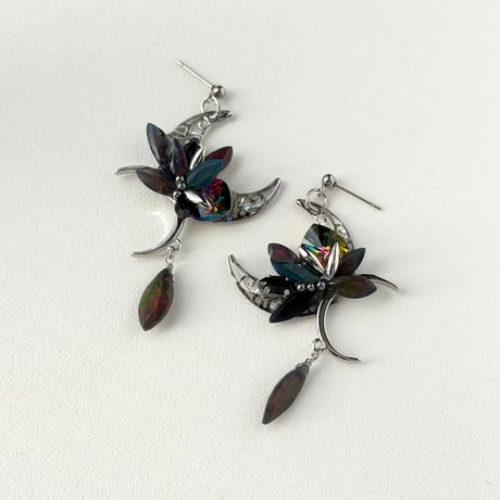 Limited Opal ｢Earring or Ear Cuff｣