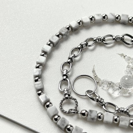 CUBE Necklace