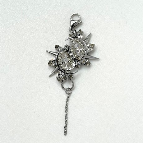 Éliane Charm
