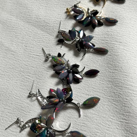 Limited Opal ｢Earring or Ear Cuff｣