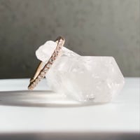 ダイヤモンドのピンキーリングカフ