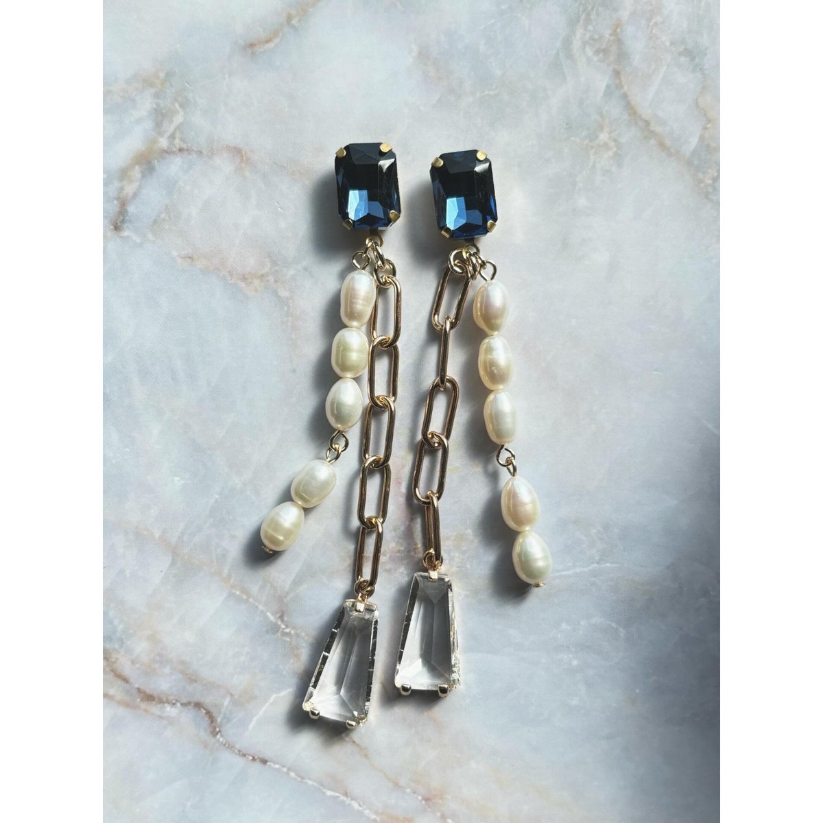 sample pierce | noirshizuoka